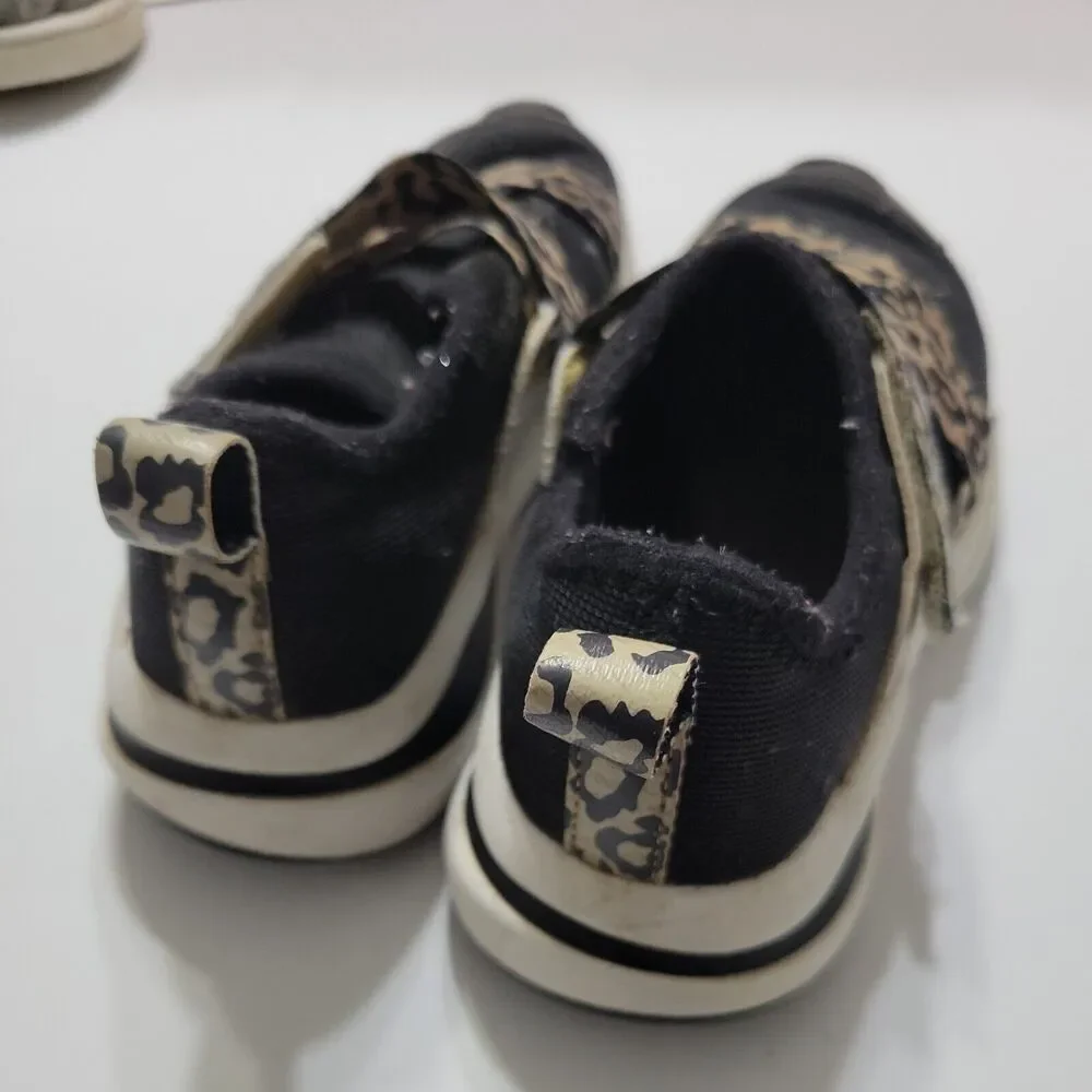 Adidas Sneakers Girls 11 K‎ Shoes Running Black Leapord Three Striped Pull On